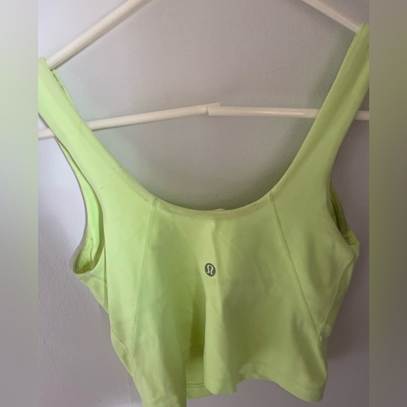 lulu align tank - Picture 2 of 2